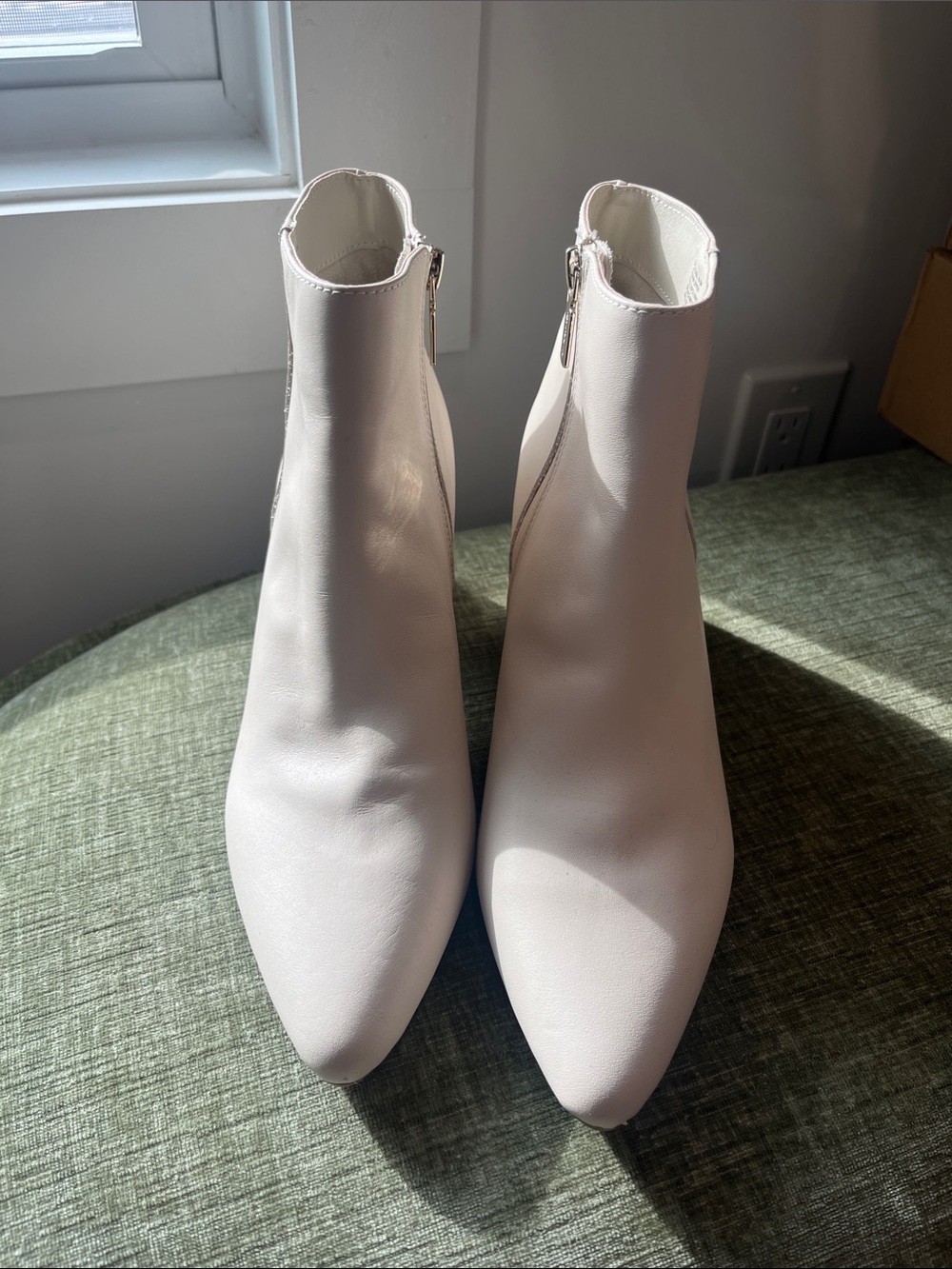 Blondo White Pointed Toe Ankle Booties with Side Zip